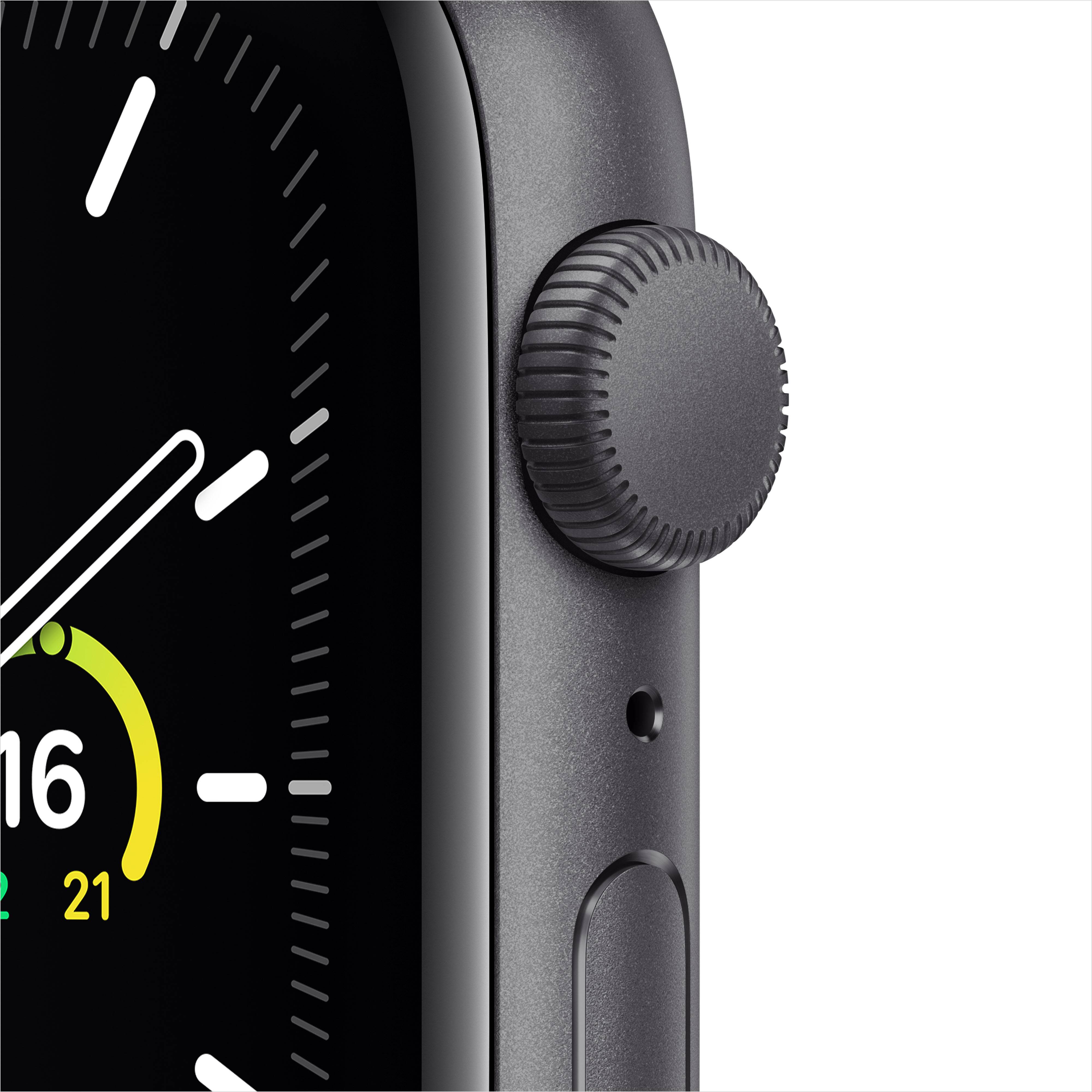 Часы Apple Watch SE, 44 мм, корпус из алюминия цвета «серый космос», спортивный ремешок чёрного цвета MYDT2. Фото N2